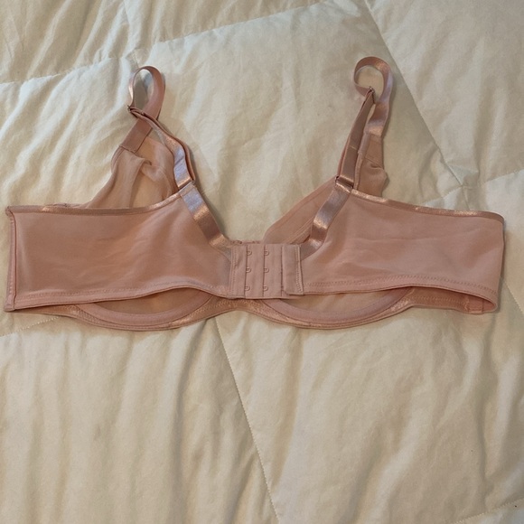 Curvycouture Stretch Mesh Bra 42C - Picture 3 of 4